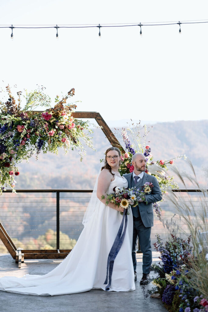 Nashville wedding florist created florals for a beautiful mountain wedding